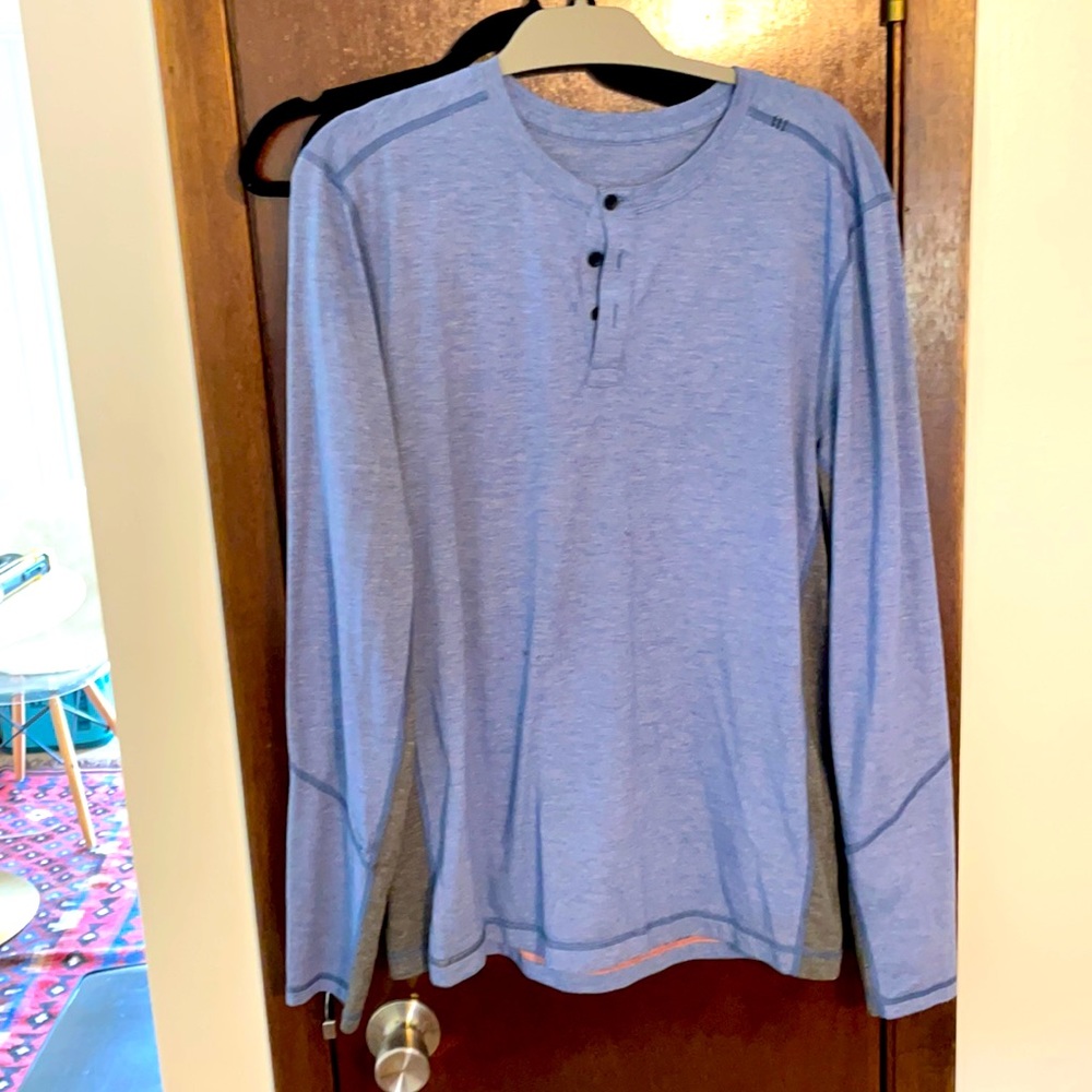 Lulu Henley Large 3 button